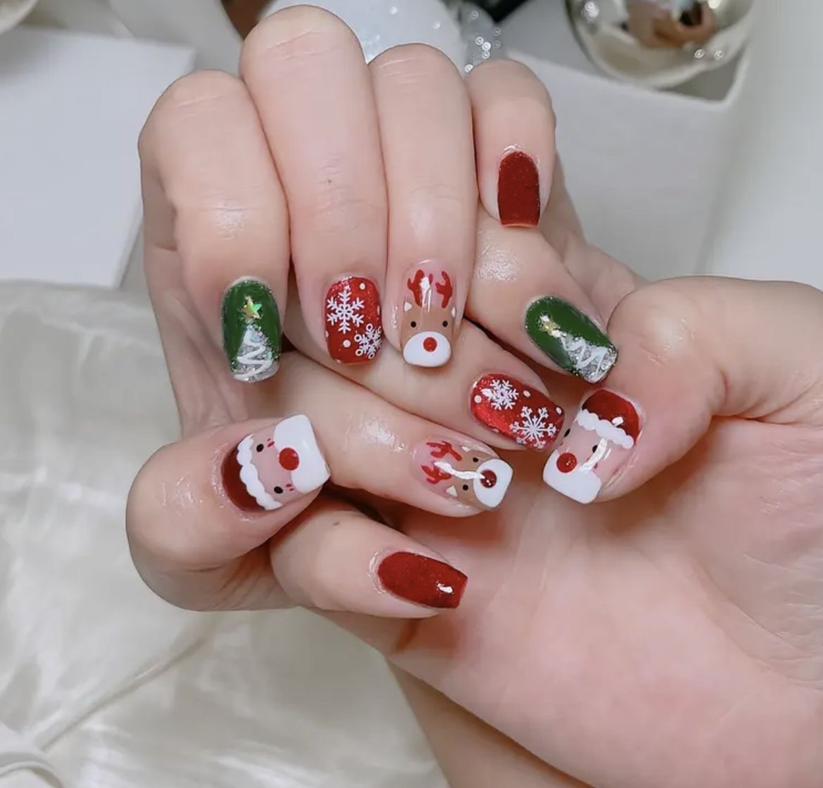 Kerst Press-on Nagels Kerstman - Nail Art Press On recensie en prijs